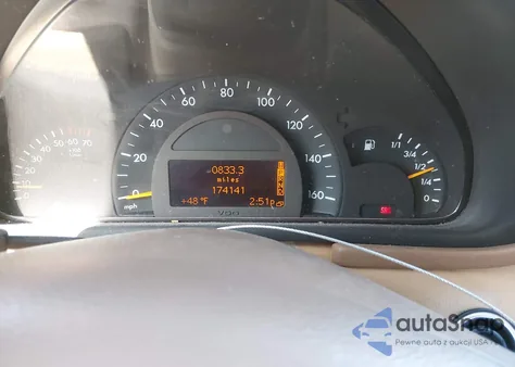 2002 Mercedes-Benz C 320 из США, поврежденный, VIN WDBRF64J82F223770